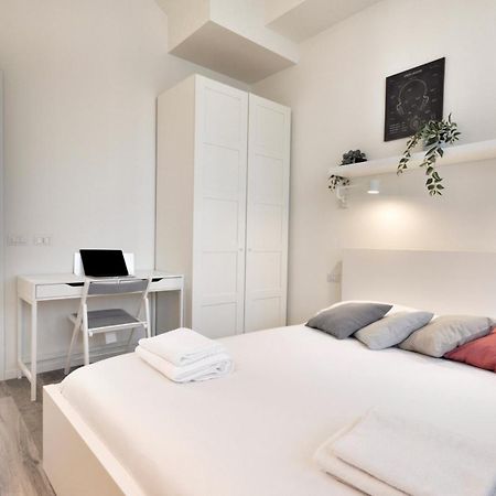 Ihost Apartment - Adriatico 6 Милано Екстериор снимка