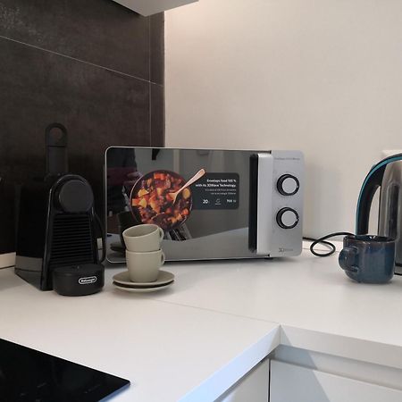 Ihost Apartment - Adriatico 6 Милано Екстериор снимка