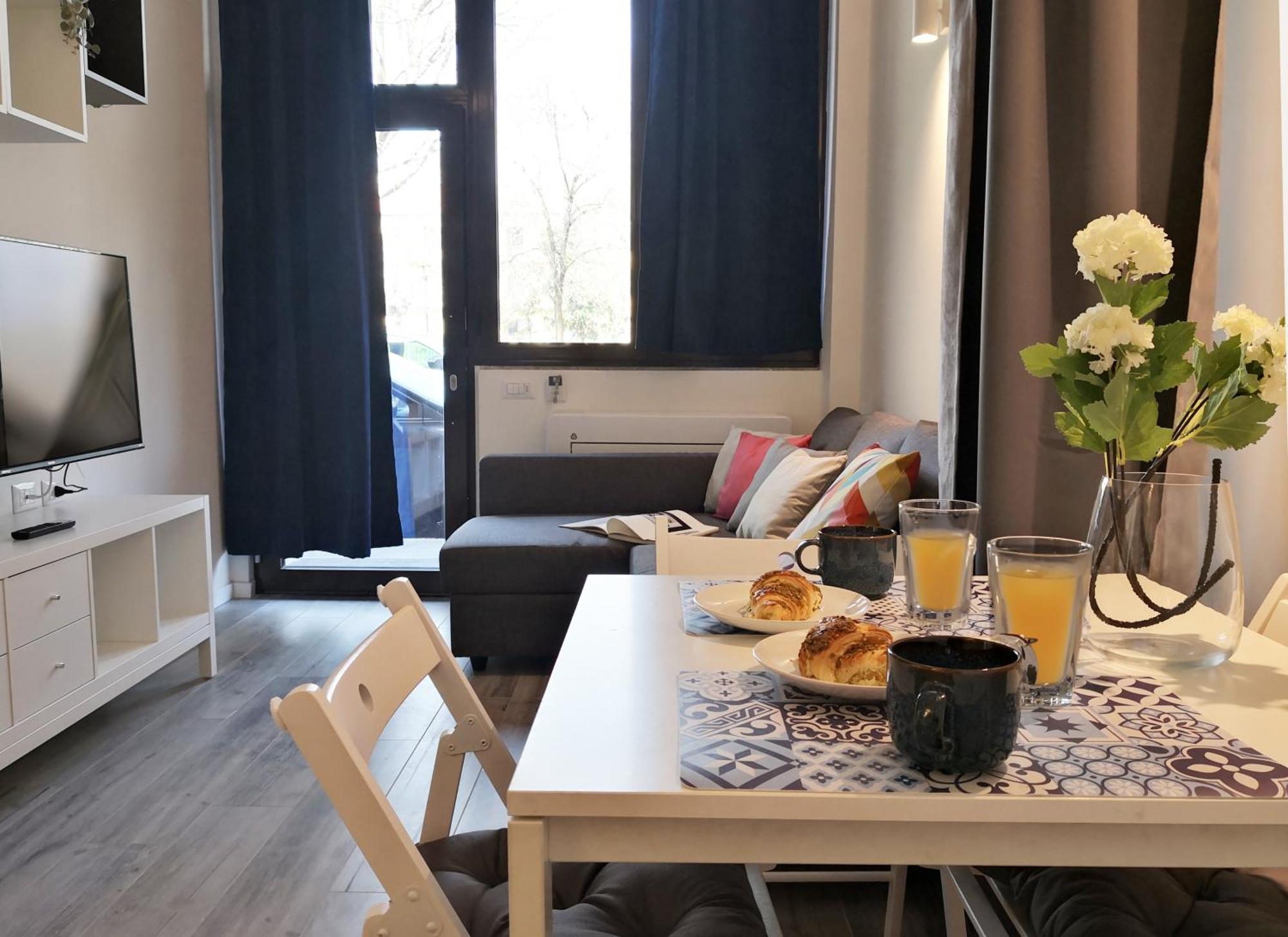 Ihost Apartment - Adriatico 6 Милано Екстериор снимка